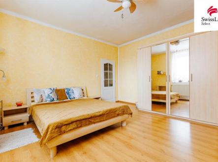 Prodej obchodní prostor, 376 m²