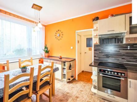 Pronájem bytu, 3+1, 74 m²