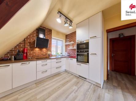 Prodej bytu, 3+1, 98 m²