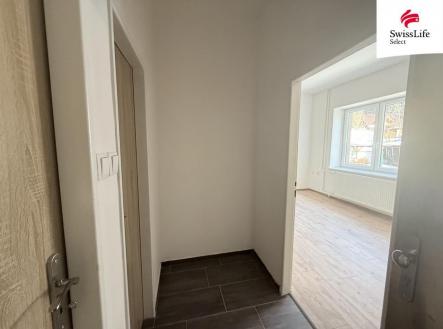 Pronájem bytu, 1+kk, 33 m²