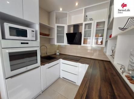 Pronájem bytu, 3+kk, 84 m²