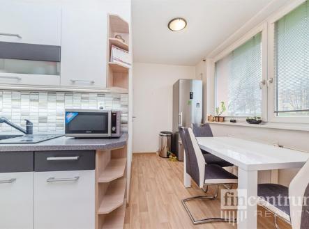 Prodej bytu, 2+1, 60 m²