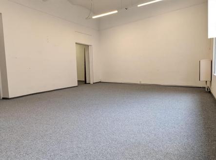 Prodej obchodní prostor, 72 m²