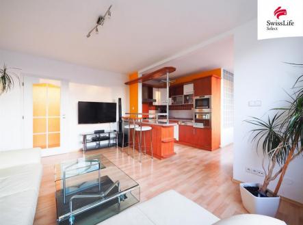 Pronájem bytu, 3+kk, 72 m²