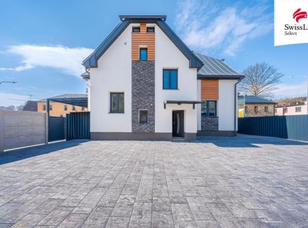 Prodej domu/vily, 350 m² obrázek