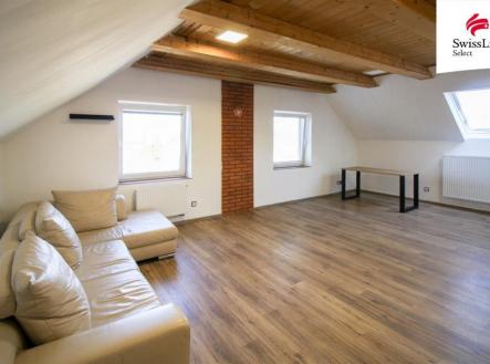 Pronájem bytu, 1+kk, 43 m²