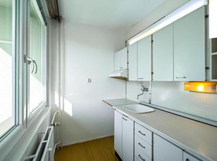 Pronájem bytu, 1+kk, 28 m²