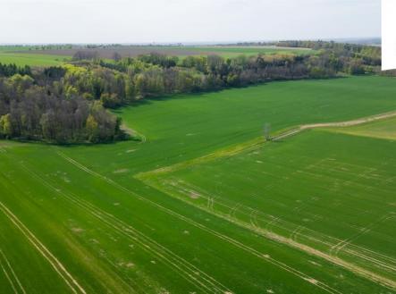 Prodej pozemku, zemědělská půda, 18 365 m²
