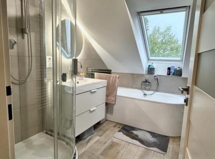 Pronájem bytu, 3+kk, 93 m²