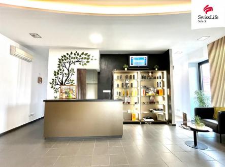 Pronájem obchodní prostory, 93 m²