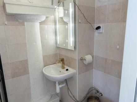 Pronájem bytu, 1+1, 32 m²