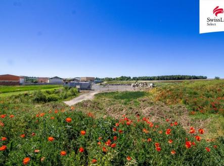 Prodej pozemku pro komerční výstavbu, 15 440 m²