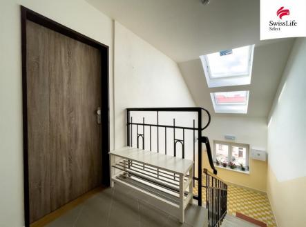 Pronájem bytu, 1+kk, 29 m² obrázek