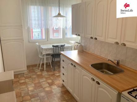 Pronájem bytu, 3+1, 77 m²