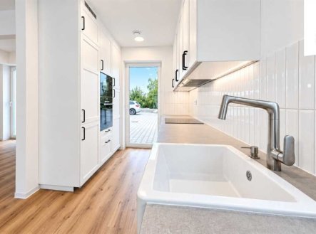 Pronájem domu/vily, 120 m², Sezemice – náhled fotky 2