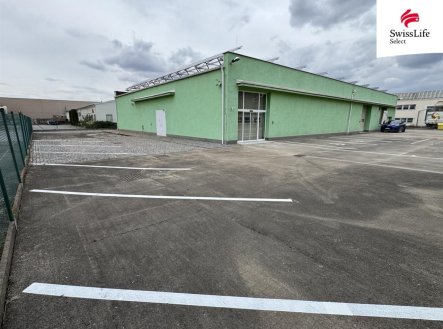 Pronájem skladu, 924 m²
