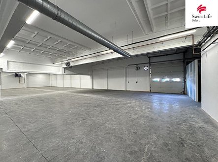 Pronájem skladu, 924 m²