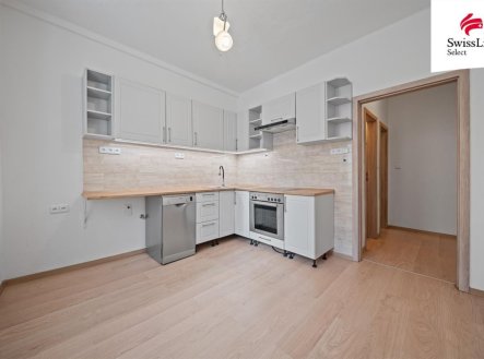 Pronájem bytu, 2+1, 56 m², Trutnov – náhled fotky 2