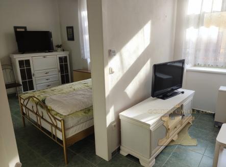 Pronájem bytu, 2+kk, 36 m²