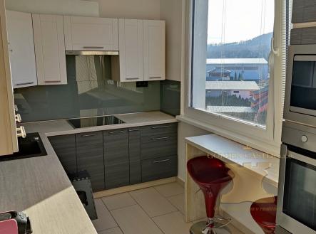 Pronájem bytu, 3+1, 70 m² obrázek