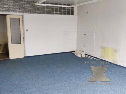 Pronájem kanceláře, 32 m²