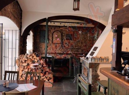 Pronájem - restaurace, 70 m²