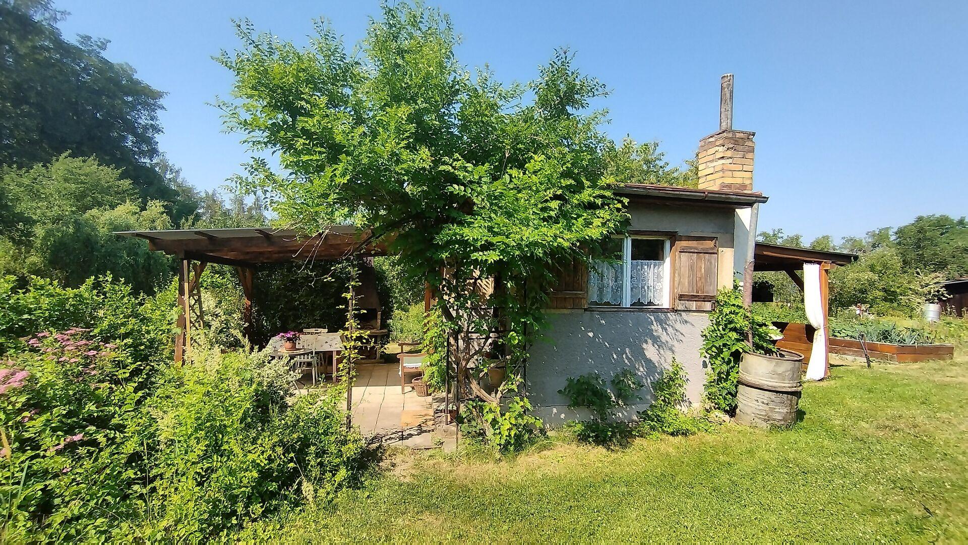 Prodej chaty, 17 m², pozemek 913 m², zahrádkářská osada Vápenná strouha, Tábor