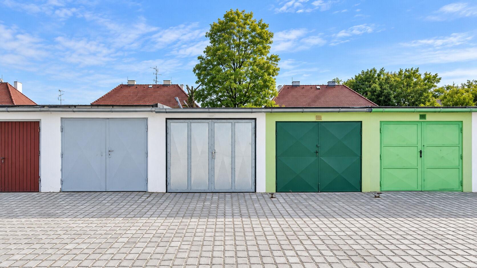 Pronájem řadové garáže, 17  m², Veselí nad Lužnicí