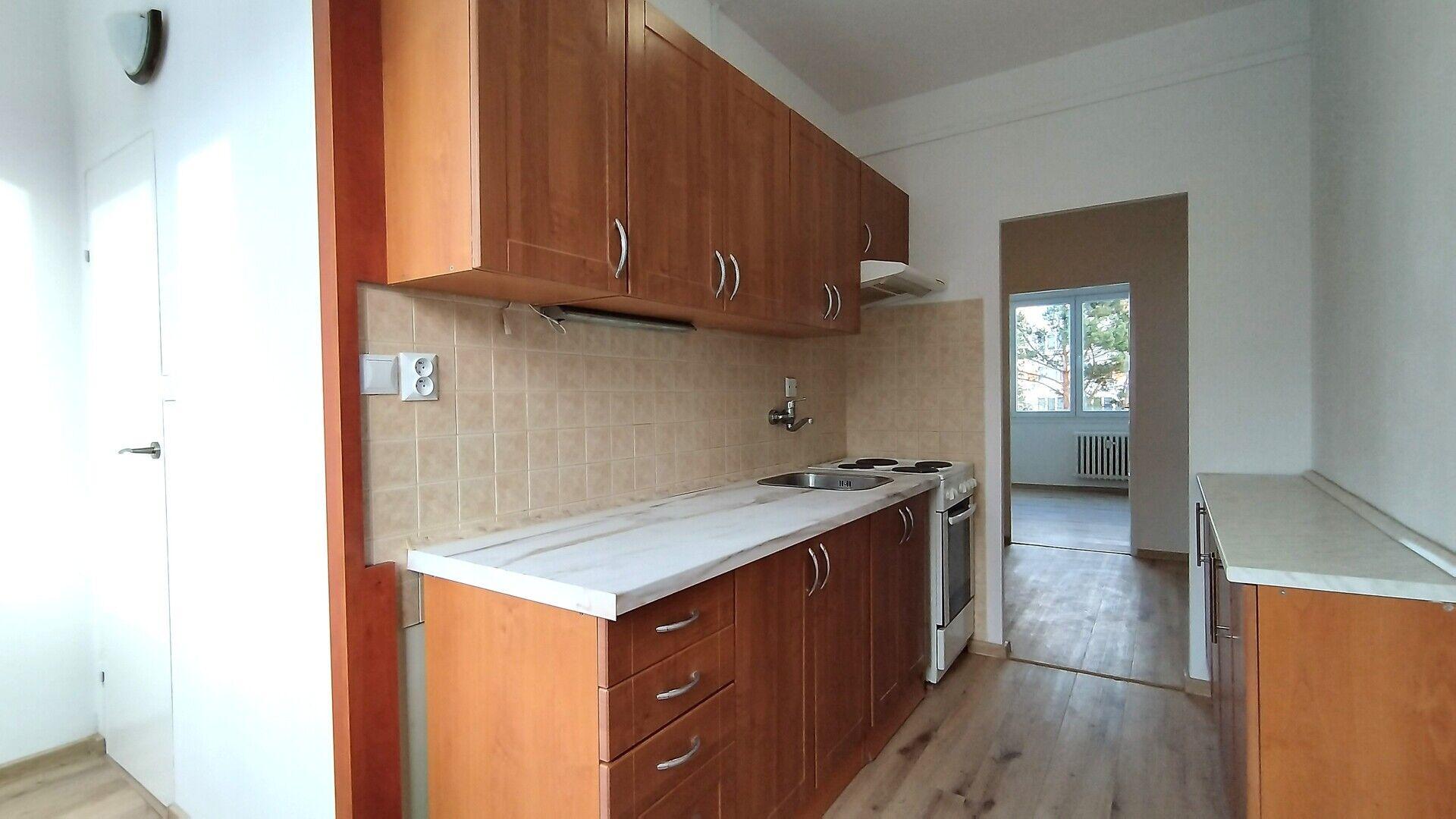 Pronájem bytu 2+1, 48 m2, Pražské sídliště, Tábor