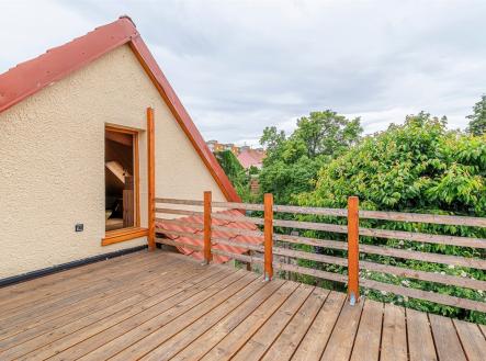 Prodej nájemního domu, 295 m²