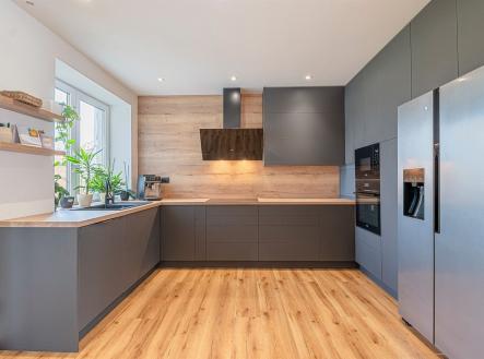 Prodej bytu, 4+kk, 143 m²