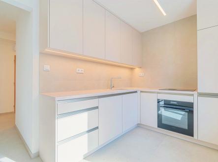 Pronájem bytu, 2+1, 52 m²