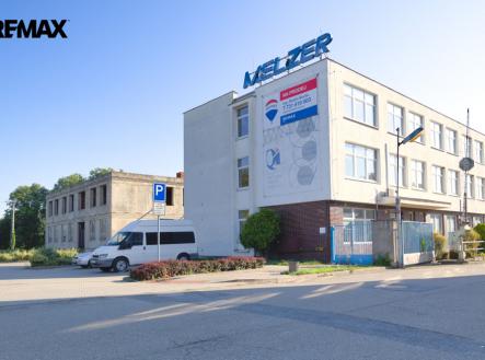 Prodej kanceláře, 1 280 m²