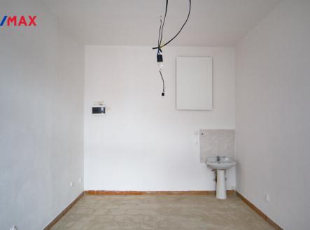 Pronájem - obchodní prostor, 21 m²