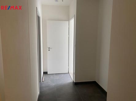 Pronájem bytu, 1+kk, 41 m²