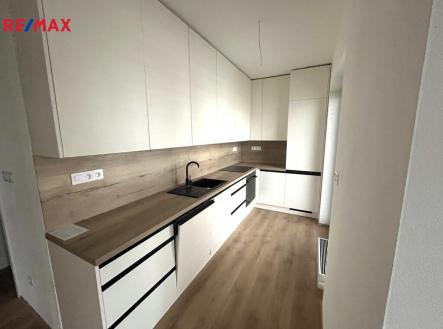 Pronájem bytu, 2+kk, 54 m²