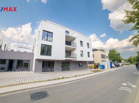 Pronájem bytu, 2+kk, 58 m²