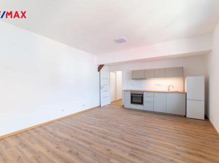 Pronájem bytu, 1+kk, 30 m²