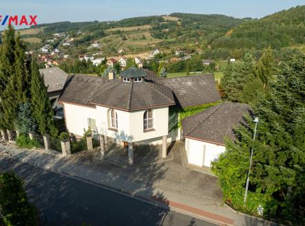 Prodej - dům/vila, 400 m²