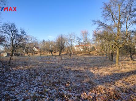 Prodej pozemku pro bydlení, 1 860 m²