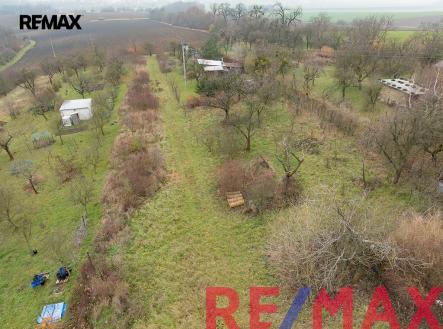 Prodej pozemku, zahrada, 930 m²