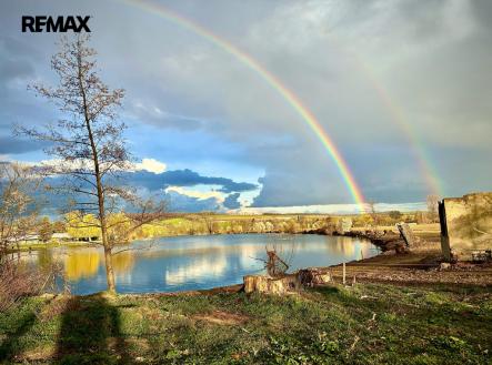 Prodej pozemku pro komerční výstavbu, 7 442 m²