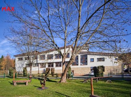 Prodej hotel, 1 770 m²