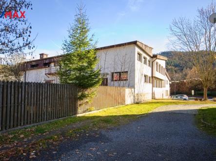 Prodej hotel, 1 770 m²