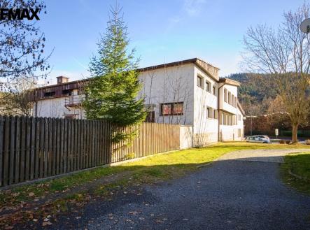 Prodej hotel, 1 770 m²