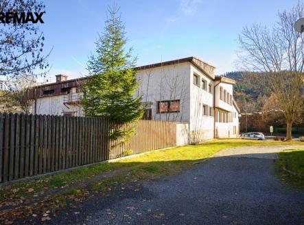 Prodej hotel, 1 770 m²