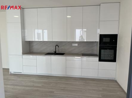 Prodej bytu, 2+kk, 105 m²