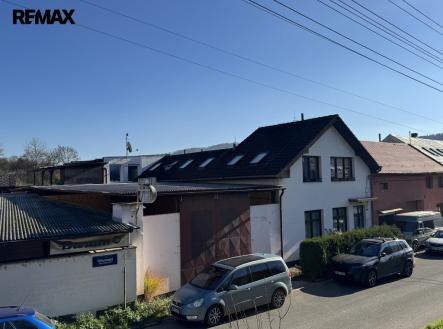 Prodej kanceláře, 600 m²