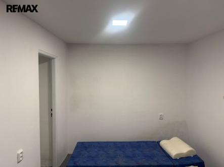 Pronájem bytu, 2+kk, 60 m²