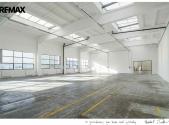 Pronájem výrobní prostor, 1 273 m²